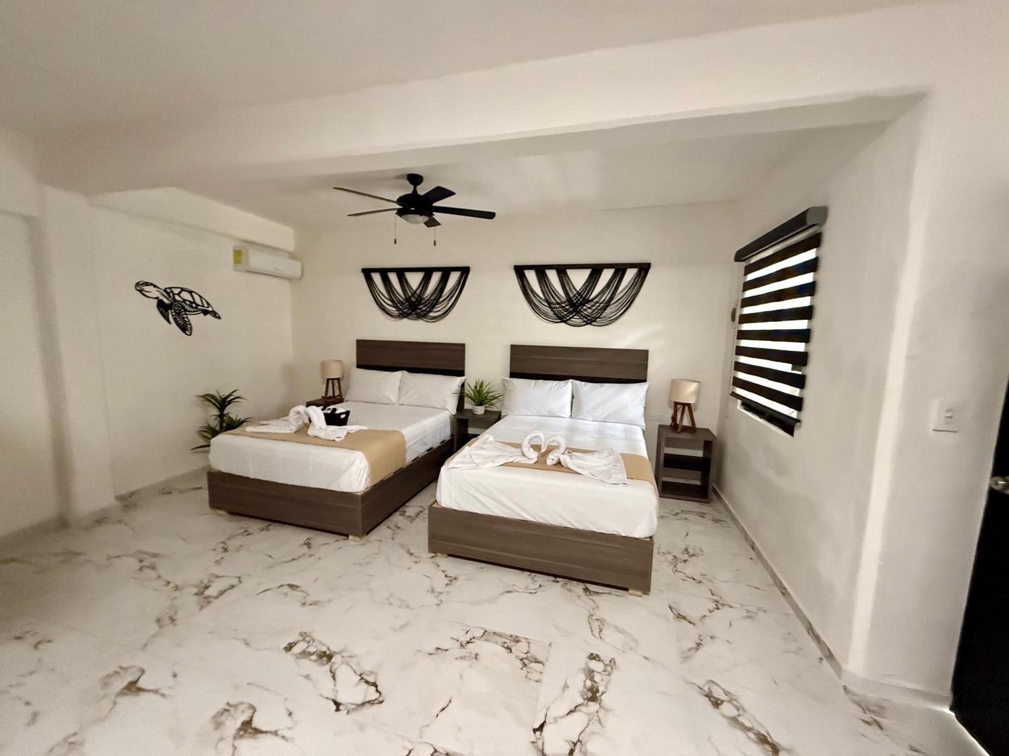 Отель Casa Tortuga 5Th Ave Плая-дель-Кармен Экстерьер фото